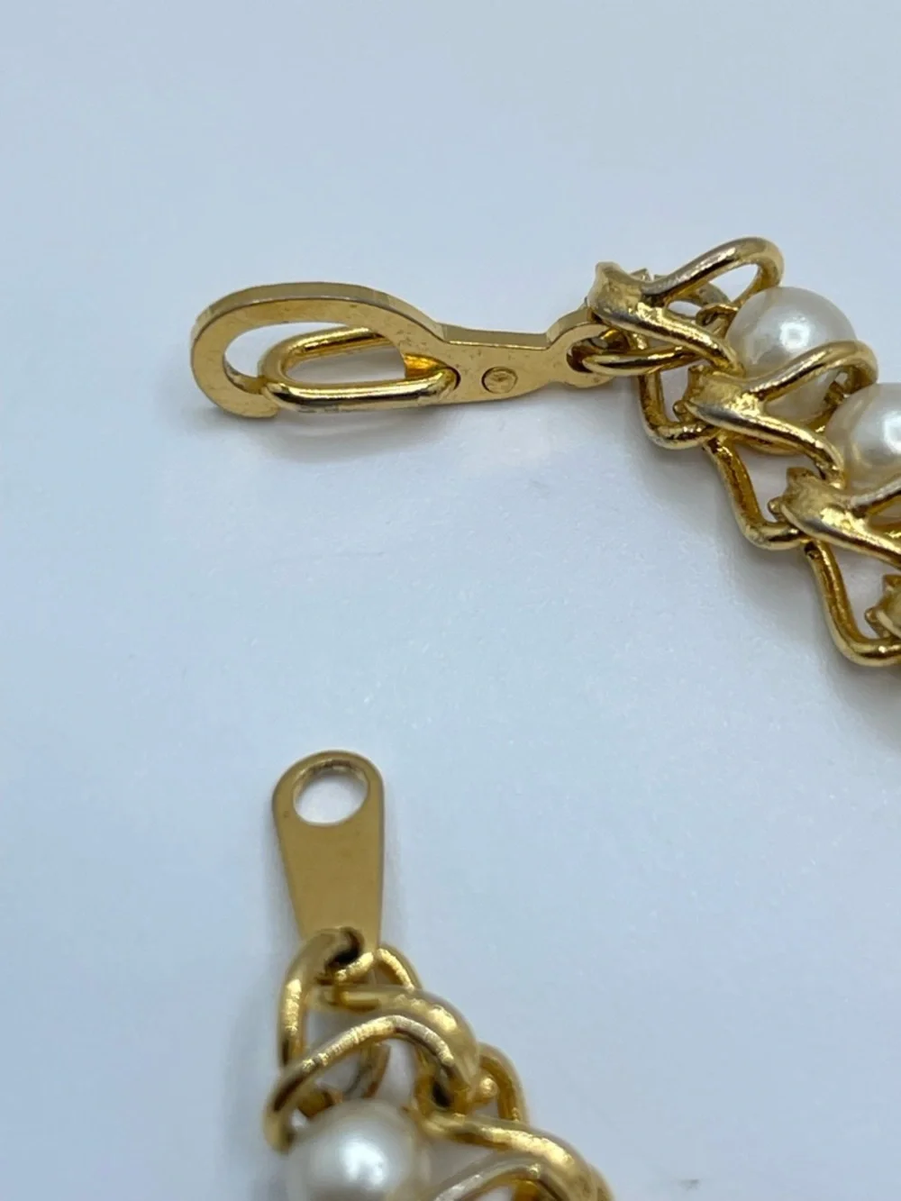 Vintage Gold Faux Pearl Link Bracelet Art Deco Bridal Elegant Timeless